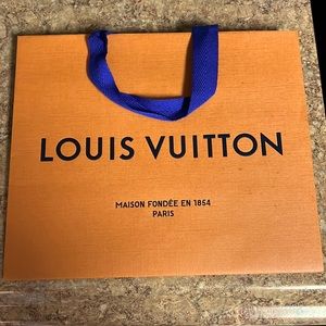 LOUIS VUITTON GIFT BAG